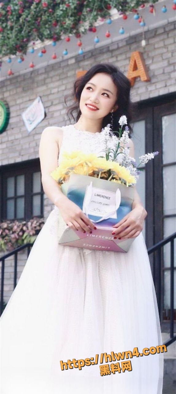 真实良家少妇结婚后的性爱记录 从少女到少妇的蜕变 从羞涩到主动 越来越骚越加放得开！
