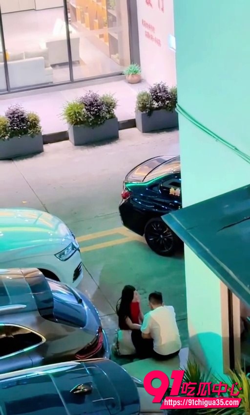 少妇出轨被抓现场1
