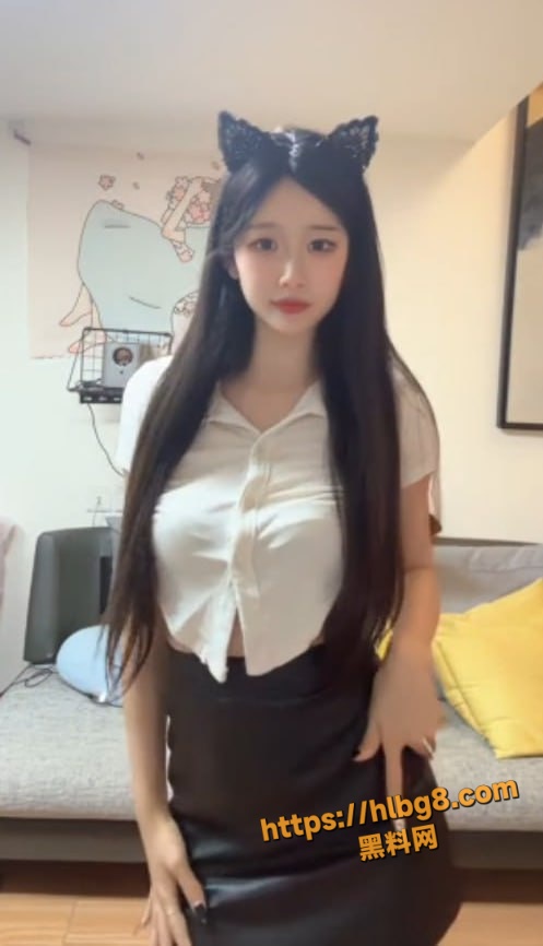 高颜值母狗女神 脸穴同框 小表情勾人销魂 绝顶高潮淫液乱流 完整高清视频流出！