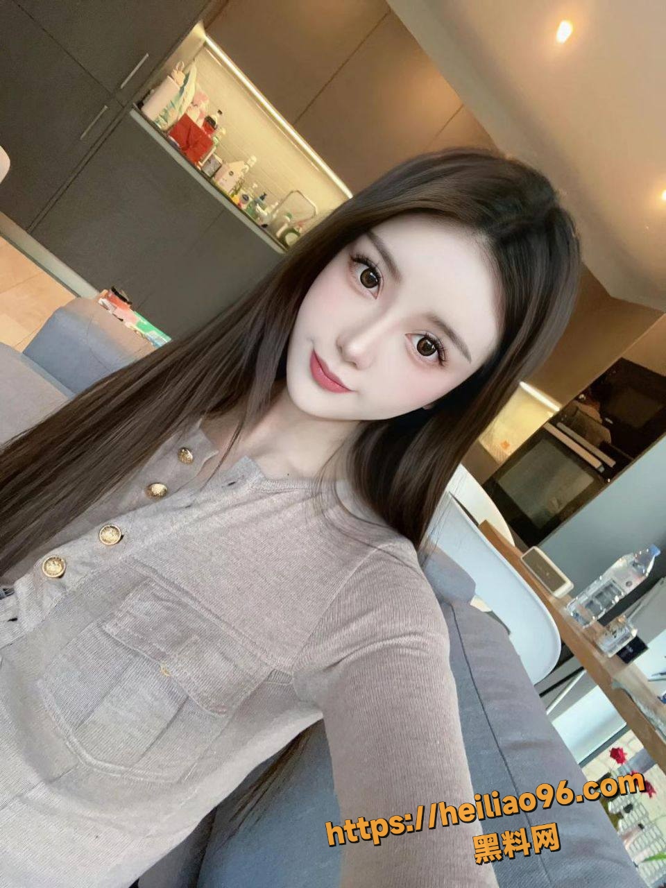 抖音擦边女网红 性爱视频流出 与金主无套做爱 被操到高潮翻白眼