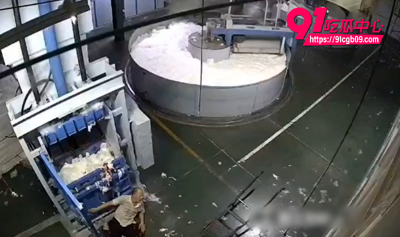 西北角碎料机血腥惨案5 西北角碎料机血腥惨案5