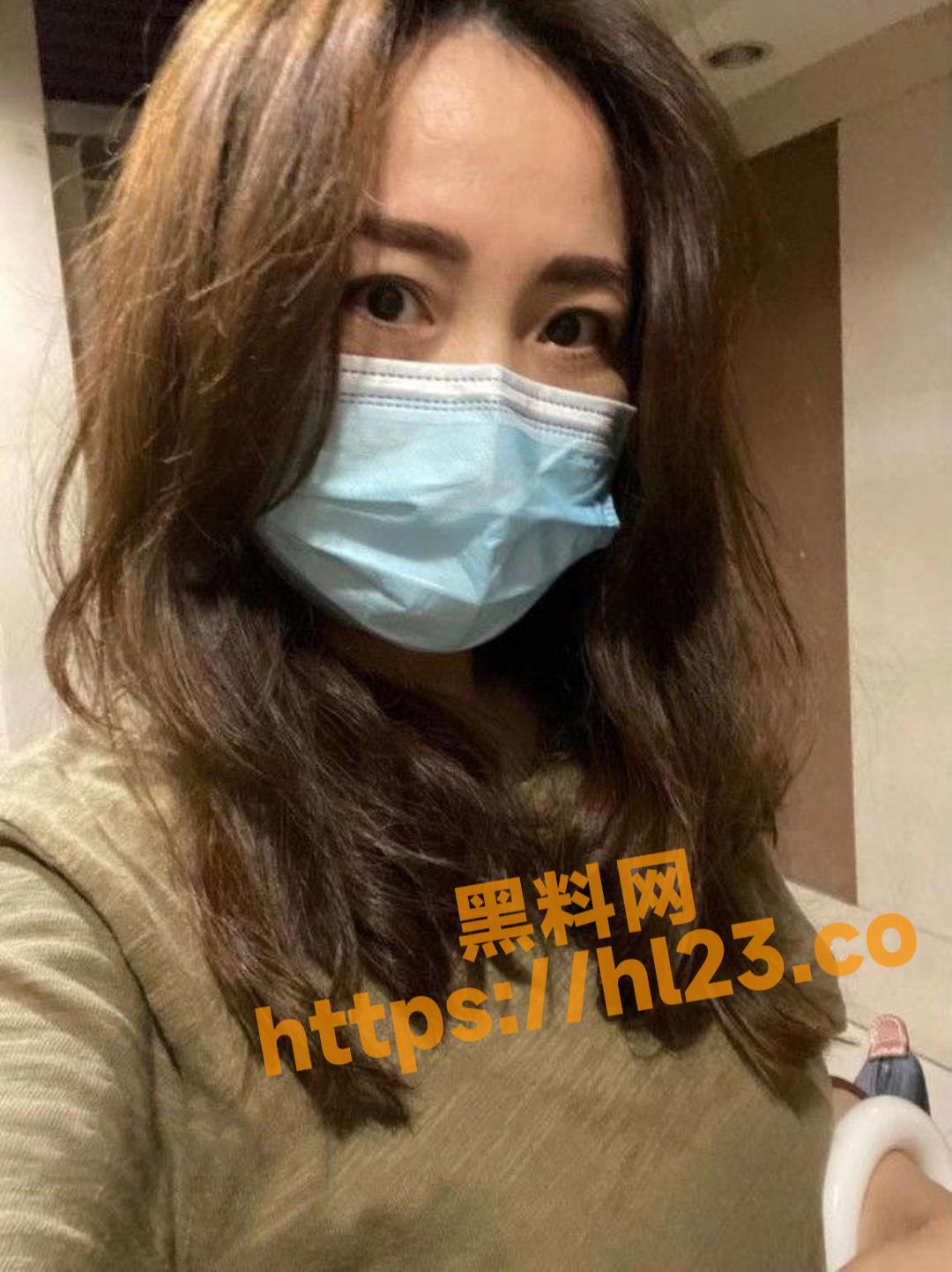 全网疯求老资源，道貌岸然的小学女教师，居然是风骚十足的少妇熟女！！！