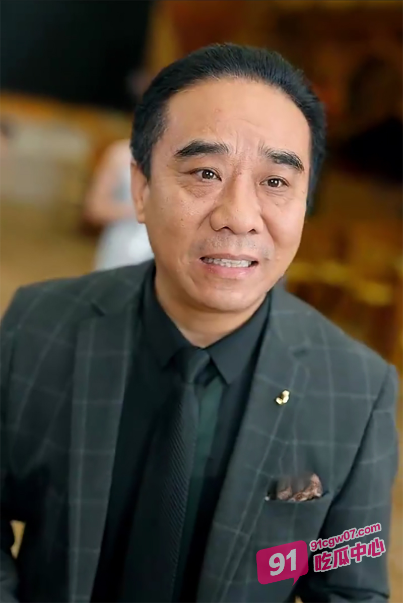 91每日短剧 植物人老婆竟是豪门千金 完结版 千金意外昏迷成植物人 男友不离不弃终成豪门赘婿 配图4