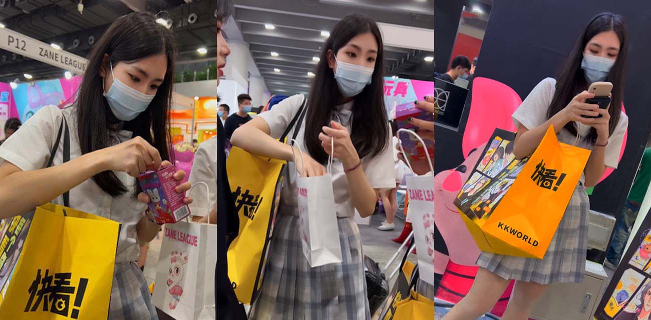 抄底大神偷拍 KFC店内超高颜值JK嫩妹 肉丝粉嫩内裤紧贴翘臀诱惑无限 极品身材一览无余