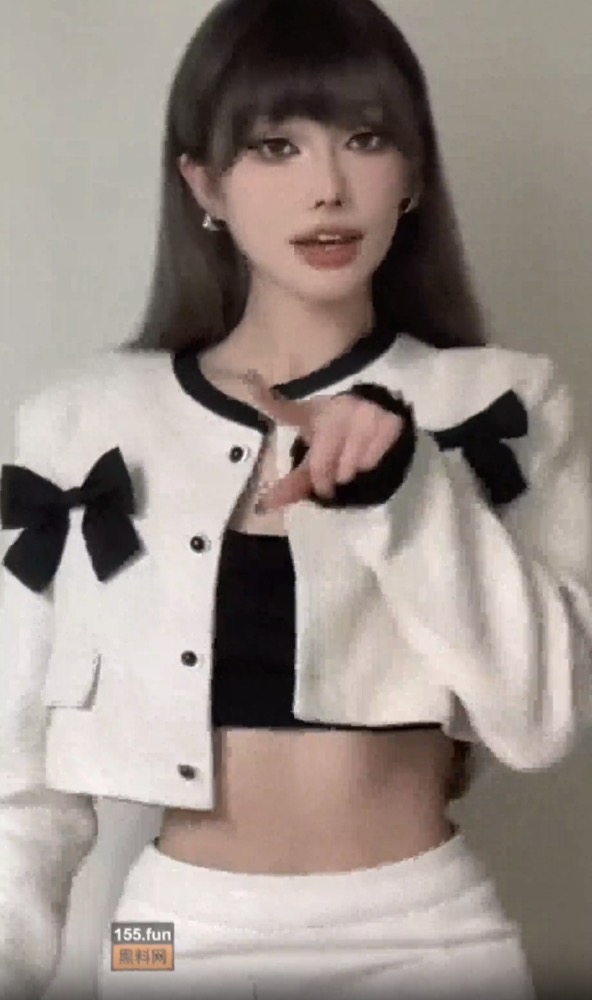 抖音百万粉网红 田心三水 私密视频再度流出 性感身材超诱人