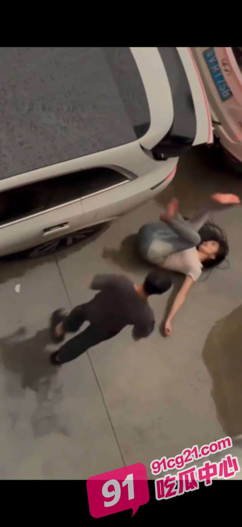3_W_800px.jpg