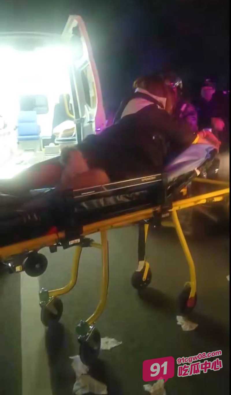 奇葩少女与狗狗做爱事件！浙江丹州紫竹山庄00后 与狗发生关系拔不出来上医院求救！ 配图4