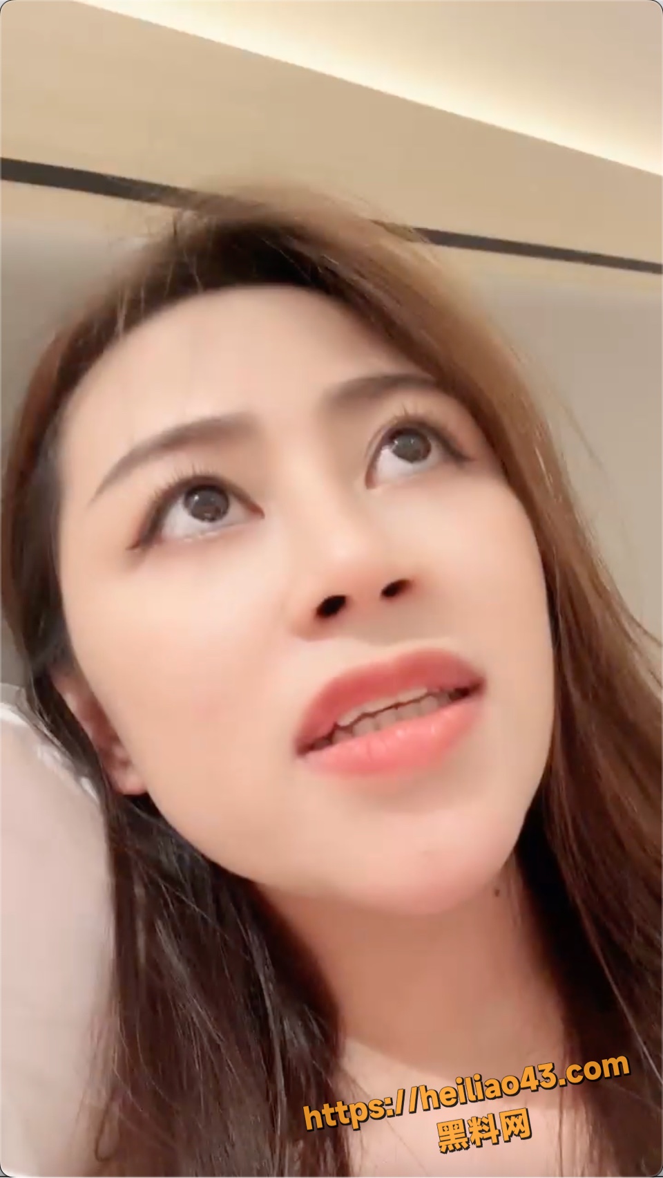 网红D杯七七下海私密视频流出 这身材太丰满巨乳晃眼自摸高潮！