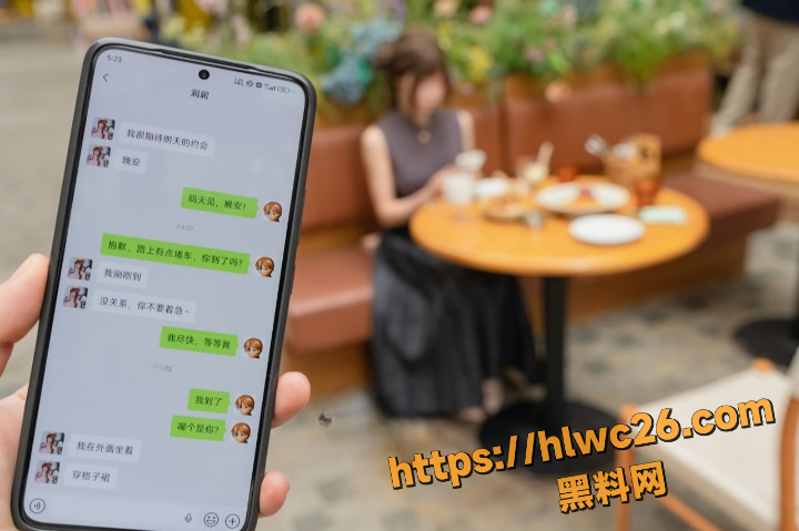 Yiko湿润兔 咬一口兔娘 极致甜蜜诱惑热舞 兔娘甜美肉感去衣太撩人