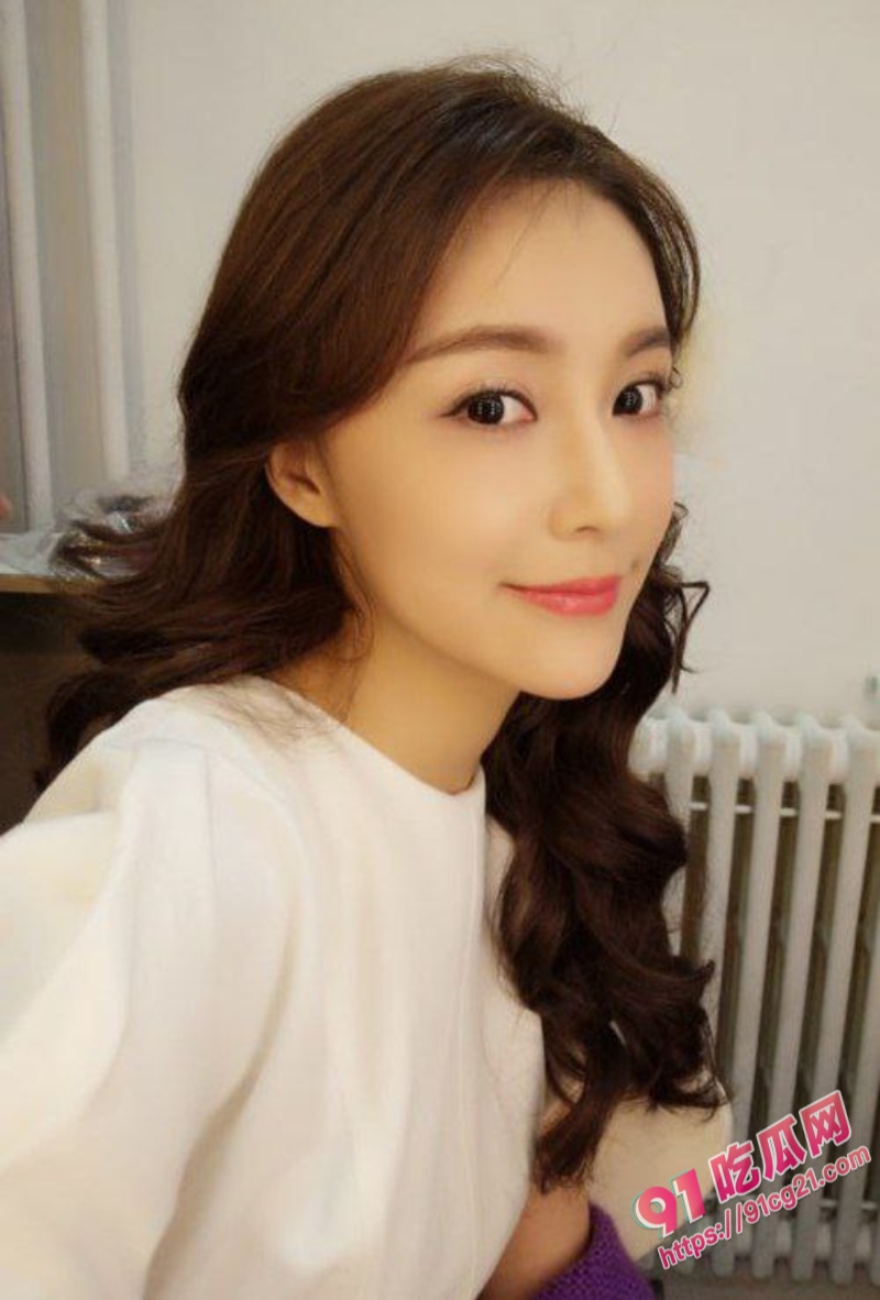 北京龙套演员刘淑妤 为了资源陪睡导演 激情床战视频外泄！ 配图2