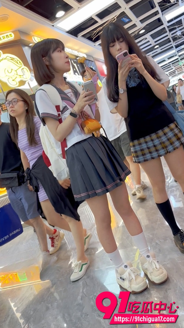 抄底JK水手服学生妹2