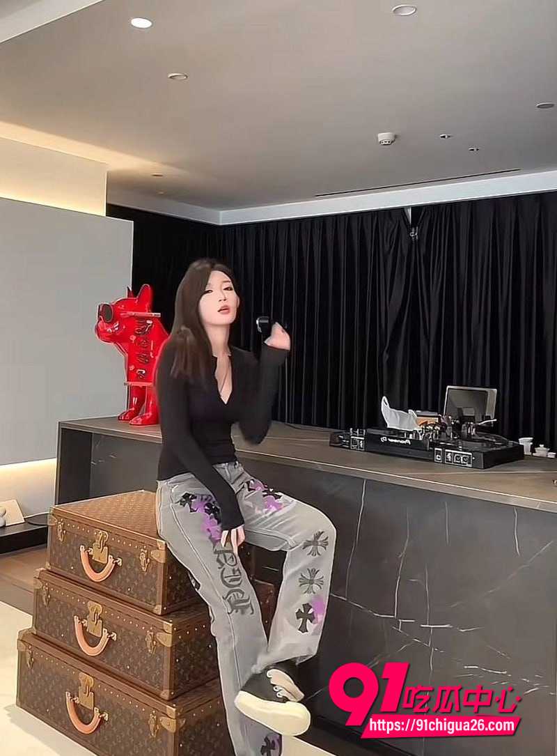 网红小伊伊9 网红小伊伊9