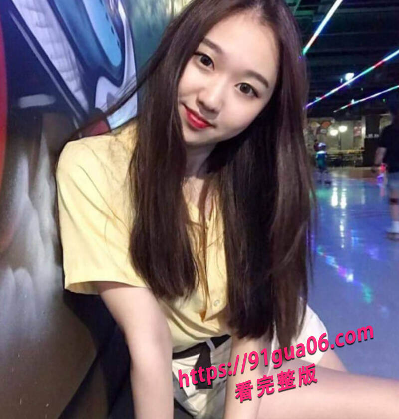 精神小妹娇喘诱惑04