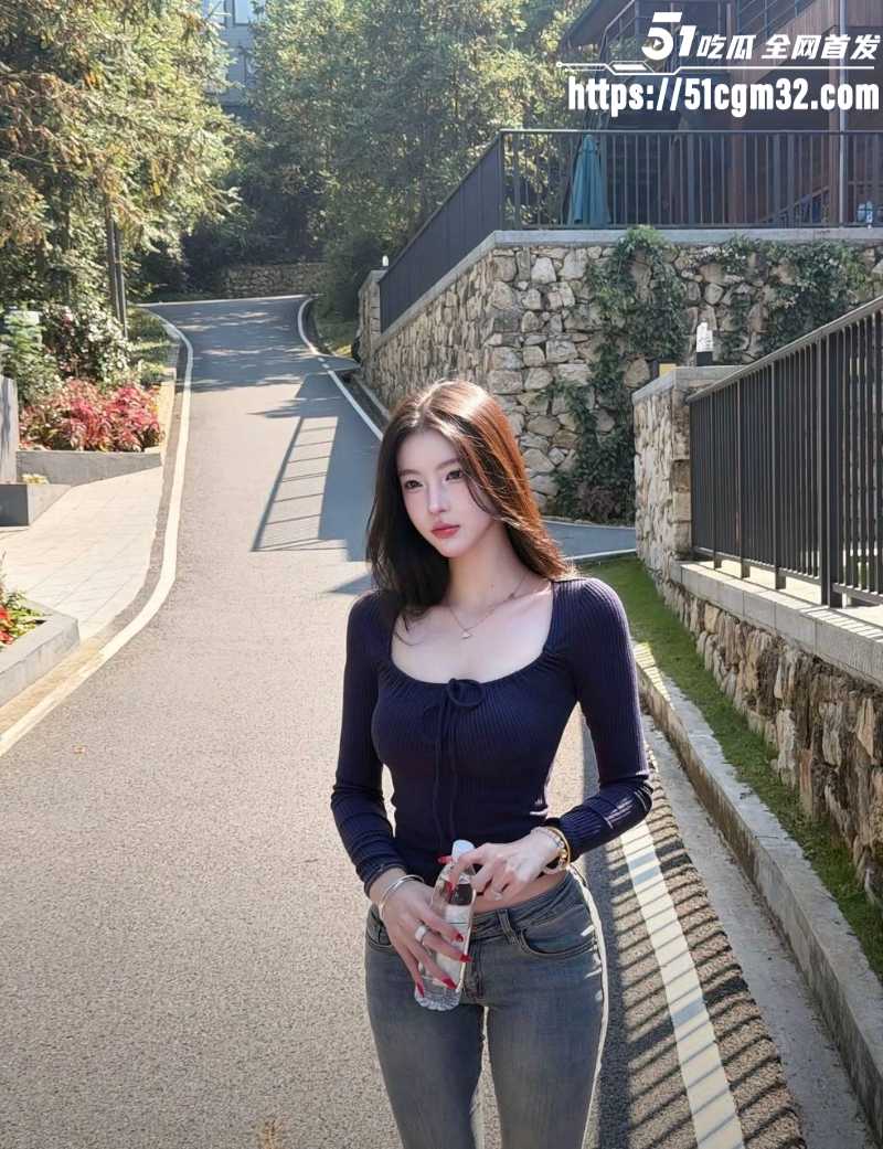 极品福利姬少女宿舍各种姿势自慰1