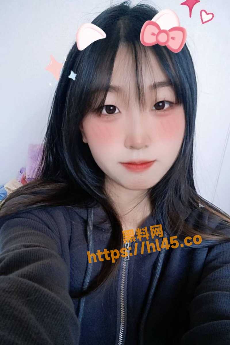 重庆高三学生妹有男友却还要与人外出干炮 公开叫价1k一晚且男友还没意见！