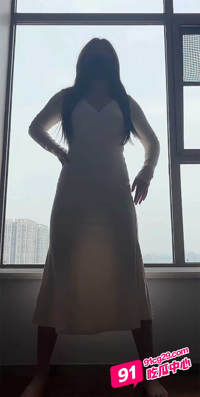 抖音小姐姐每日擦边系列 擦边裸舞太养眼了 强烈推荐！ 配图2