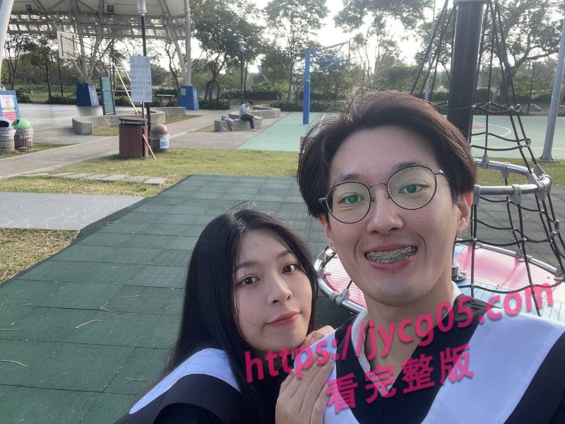 情侣实录曝光！青岛大学女神身材极品 叫床声音又嗲又骚！