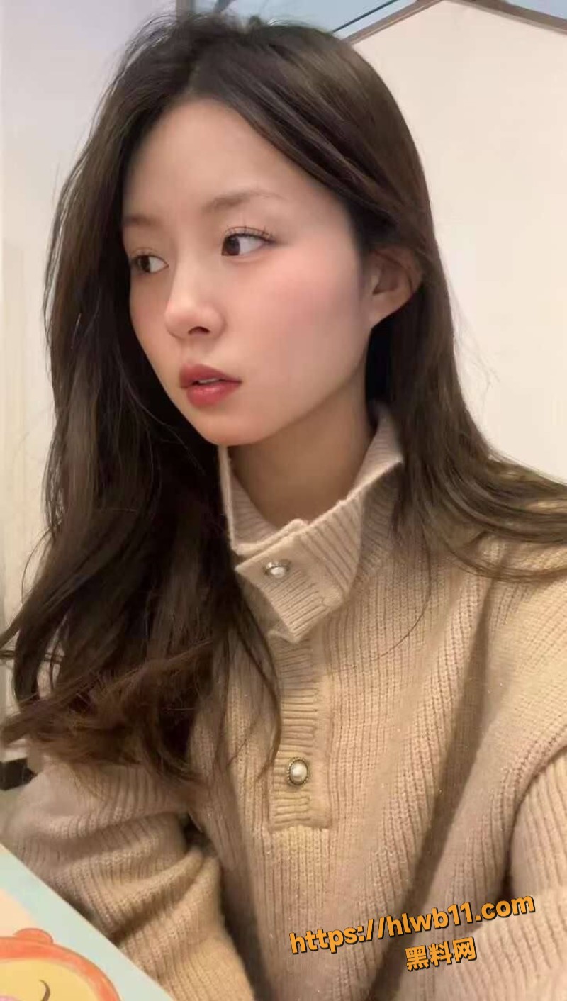 顶级约炮大神 深圳第一深情 调教乖乖女化身性奴 露脸口交无套内射 画面淫靡至极！