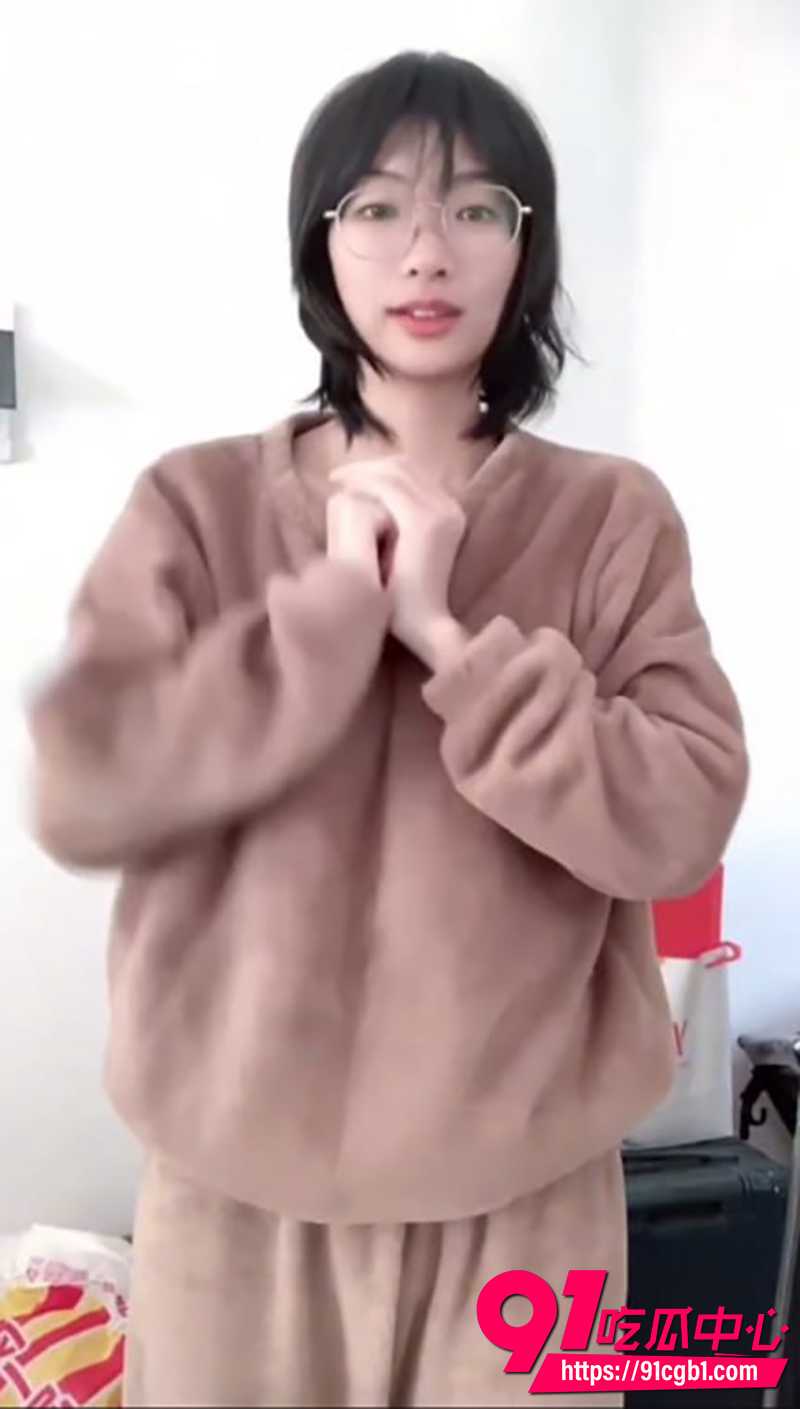 极品御姐谷鲤里 1 极品御姐谷鲤里 1