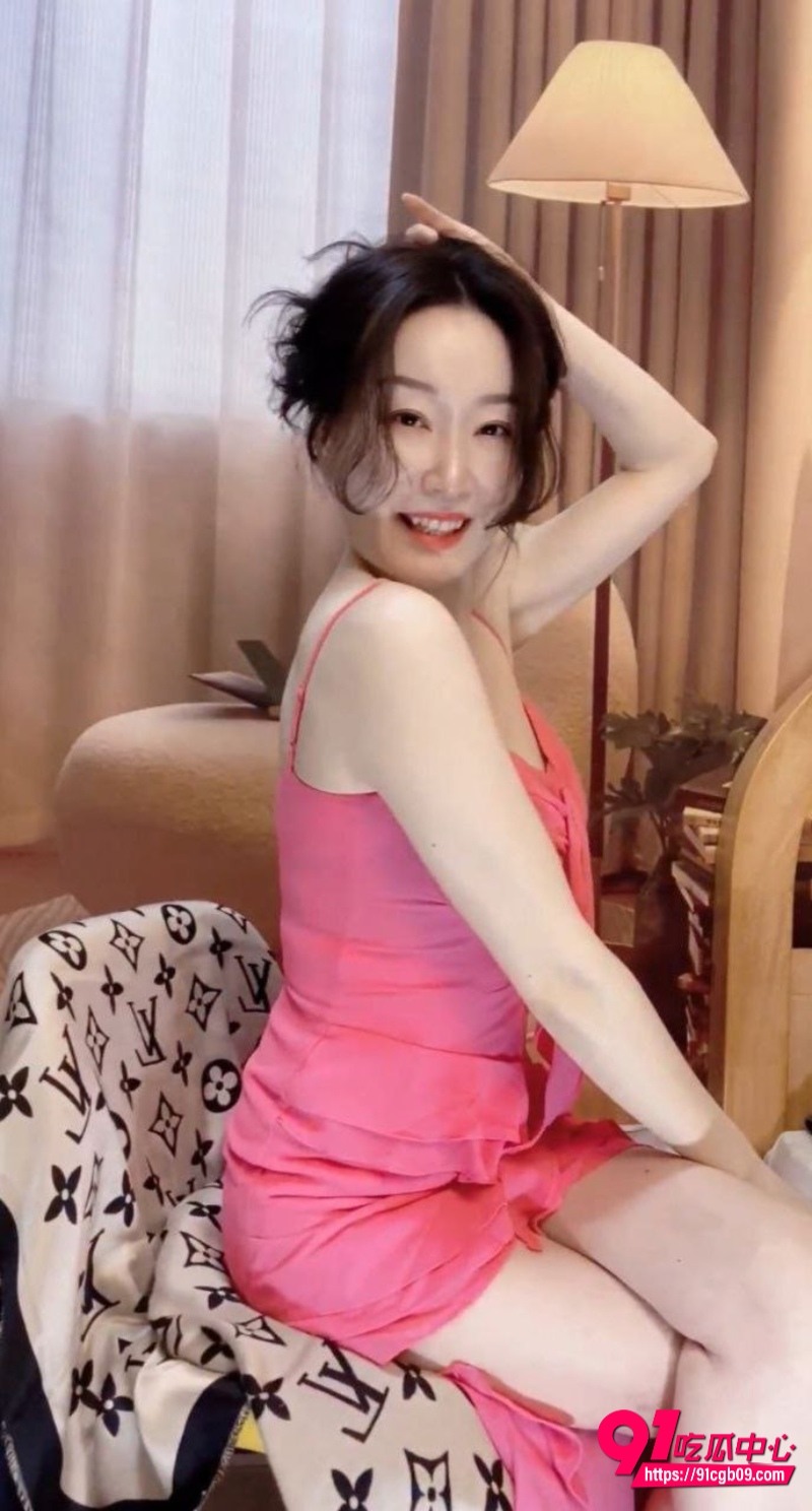 白皙御姐的情趣换装秀,状态绝佳的成熟魅力3 白皙御姐的情趣换装秀,状态绝佳的成熟魅力3