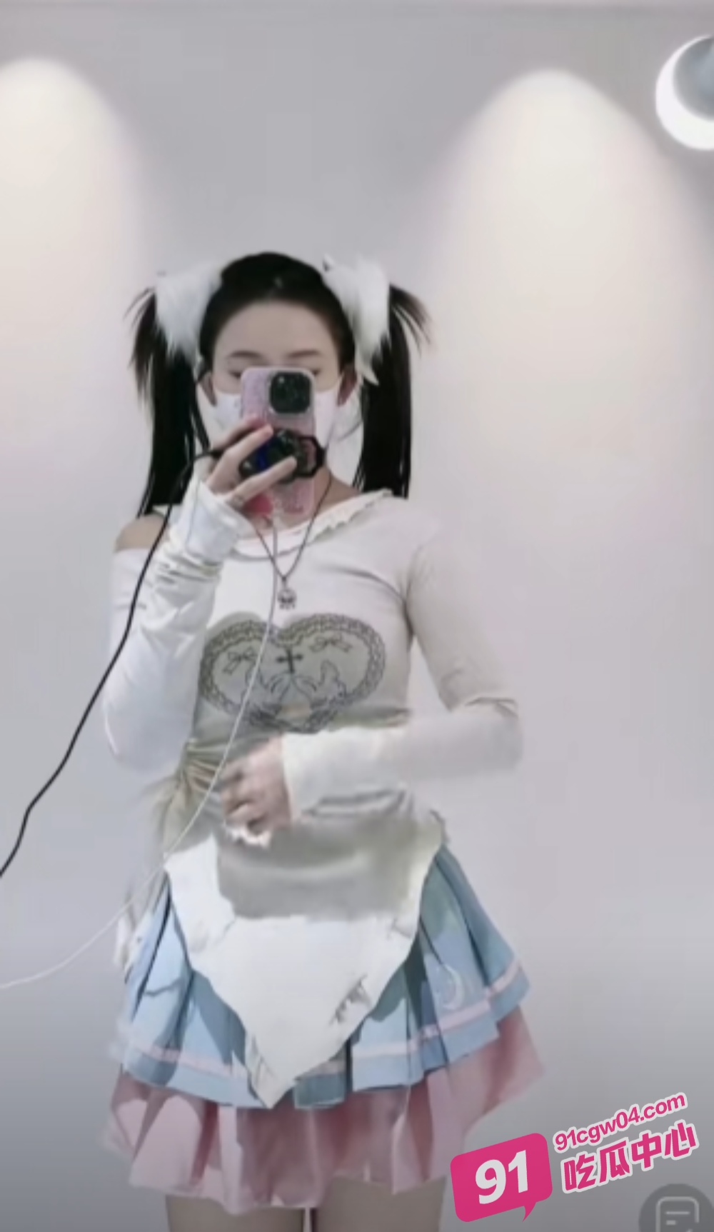 抖音双视角鼻祖 一只霸王兽 舔狗和榜一大哥的不同视角 双视角果真还得看霸王兽 配图6