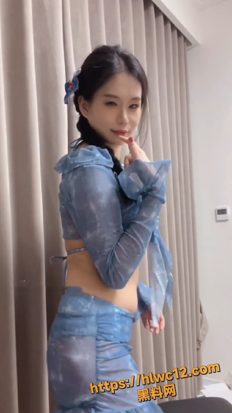 抖音网红御姐 宵夜 长腿反差骚母狗 跳蛋震动骚逼淫语自嗨