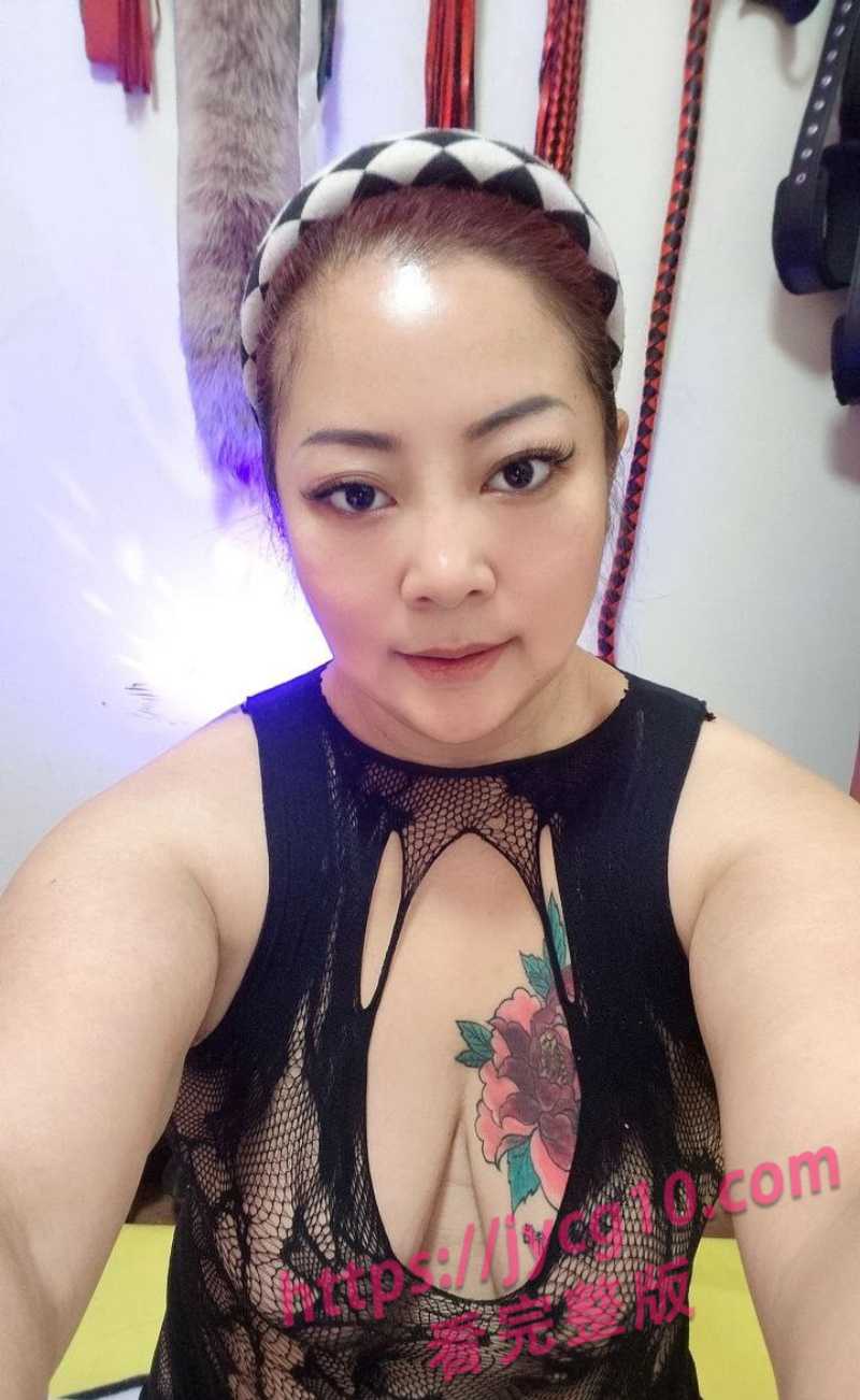 40岁依旧风情万种！韵儿最新黑丝挑逗片段曝光 配图