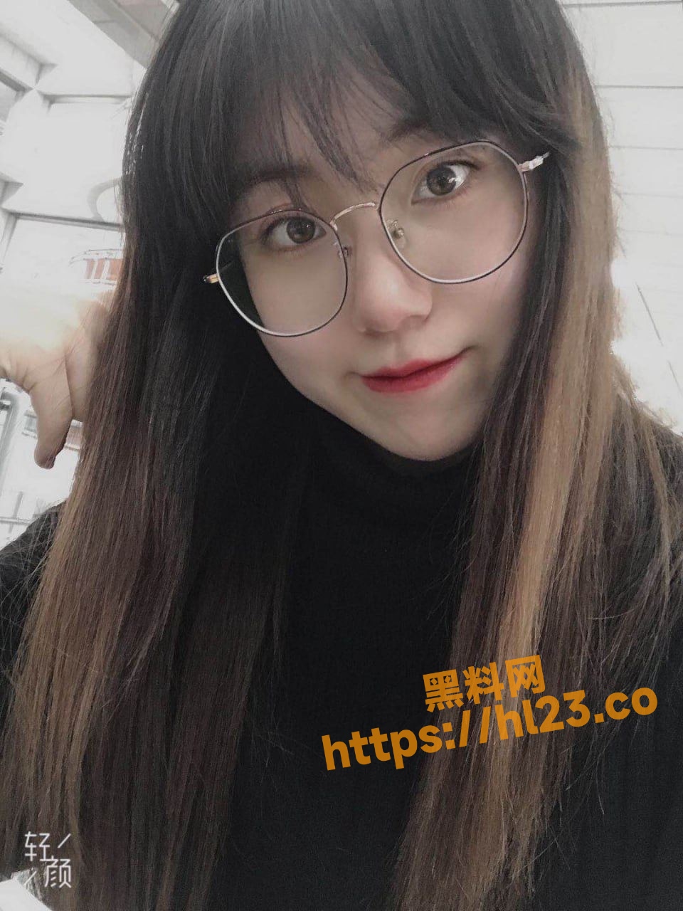 探探认识的专卖店导购 生日时套路到酒店成功强推 虽然妹子去相亲了 但是还是炮友呢