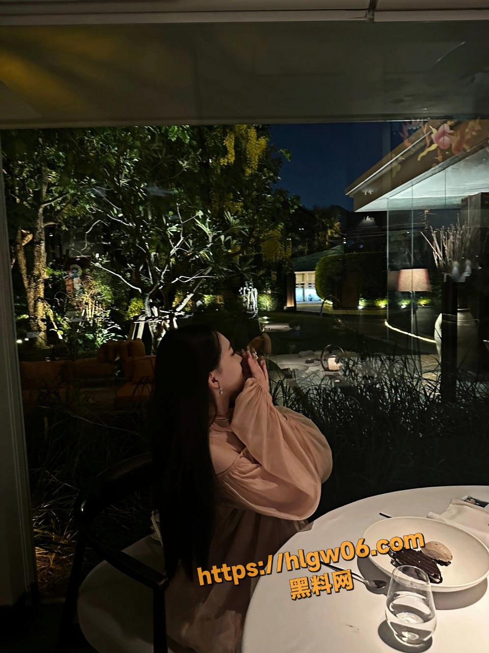 极品小仙女 A咪 啪啪视频流出 被金主狂插高潮翻白眼 户外露出自慰道具调教画面骚浪十足