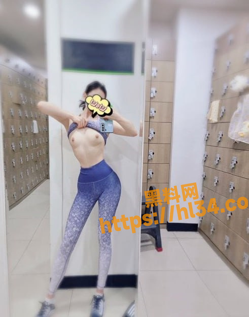 顶级泄密上海九头身清纯女模 孟菲菲 被大佬20万包月肆意调教！