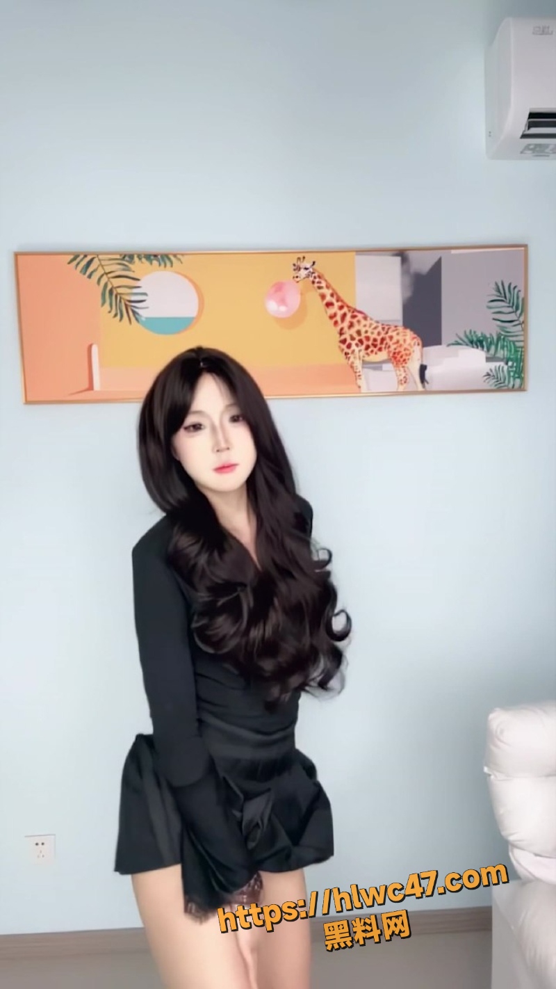 快手精神小妹网红 小咩咩 脱衣露点换装诱惑 福利合集全流出