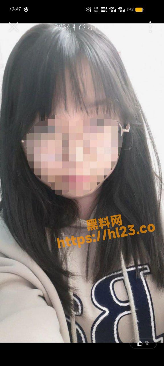 独家曝光青海西宁大通二中的高三母狗 陈艳青 拥有丰满的八字巨乳性欲还很强，高潮自慰也遭曝光～