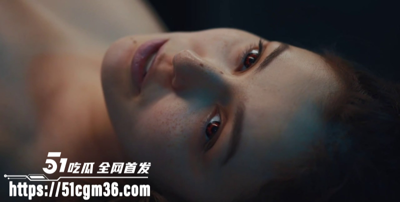 亚裔网黄 Lucy Mochi 携手欧美名模 Leana Lovings 上演女同性爱1