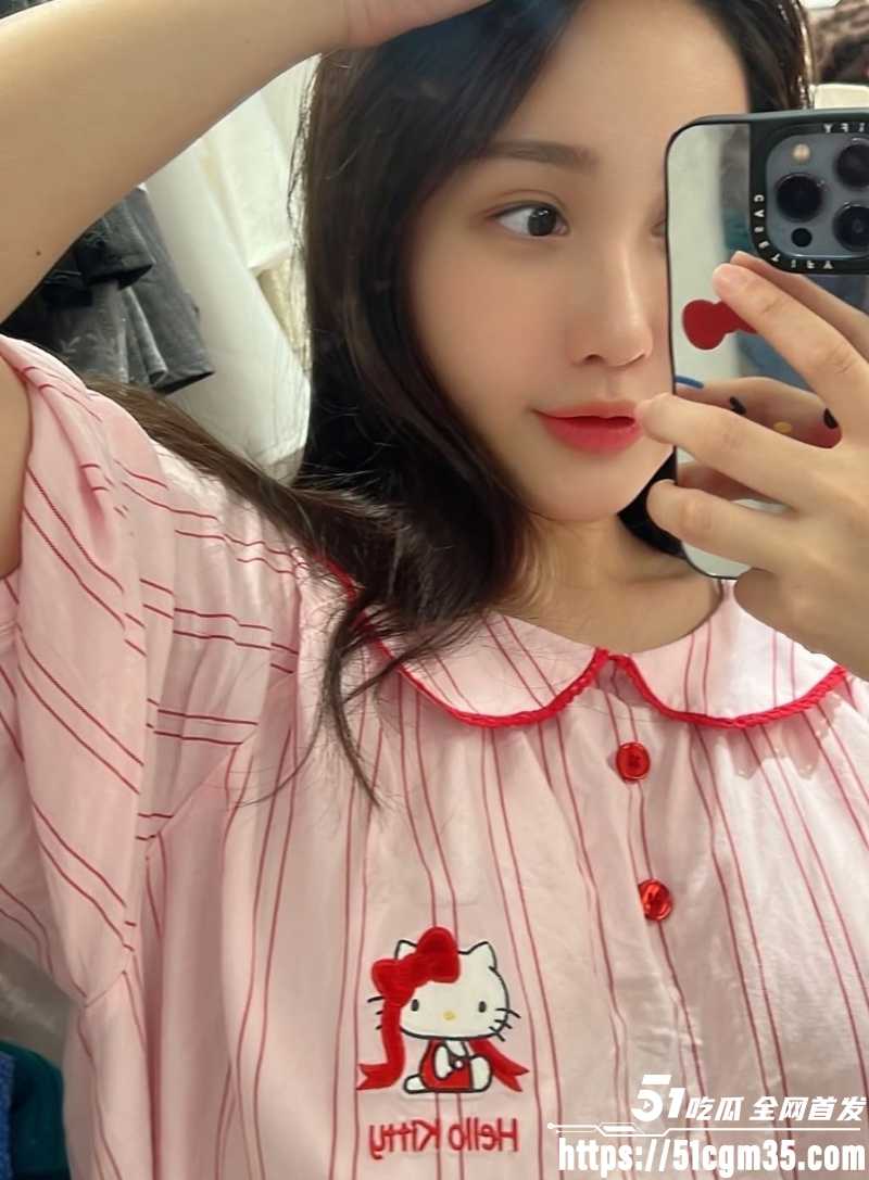 巨乳微胖小网红bivi 酒店无套做爱3