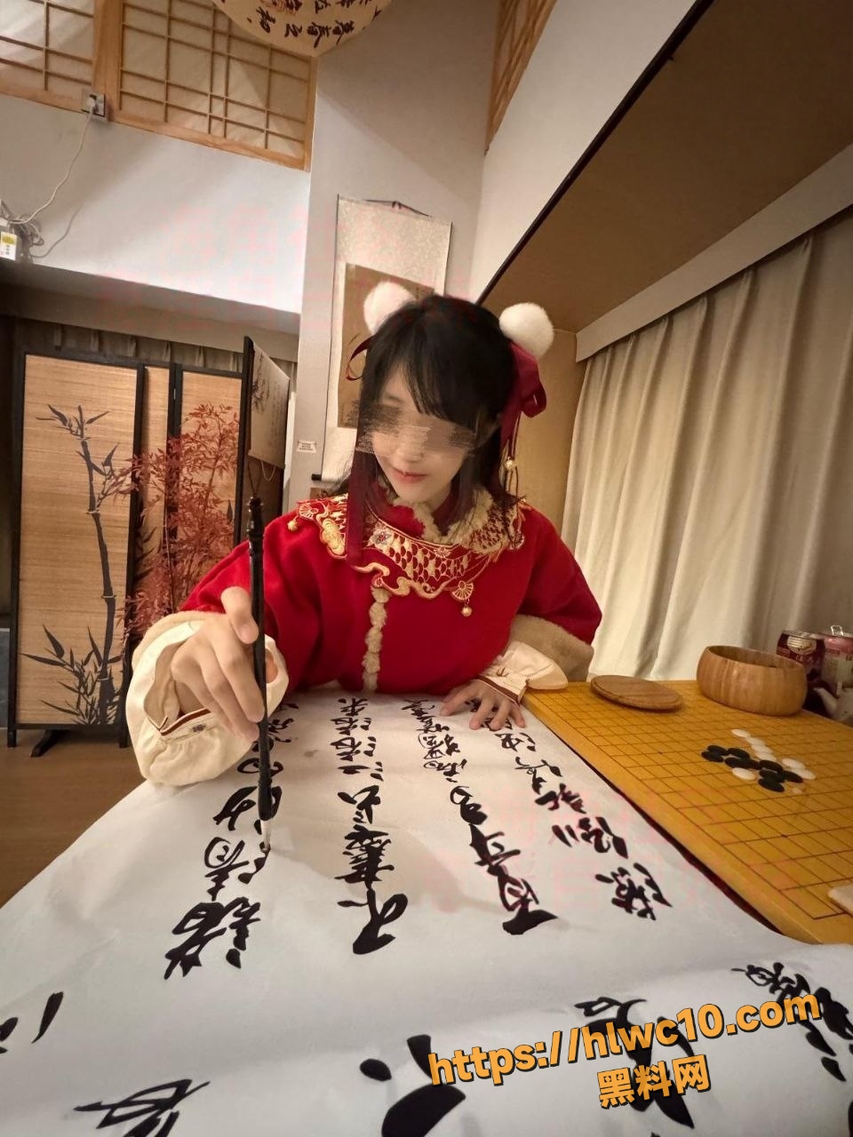 新年第一炮 妹妹身穿马面裙化身小财神榨精 意淫自己妹妹131-135集 海角社区