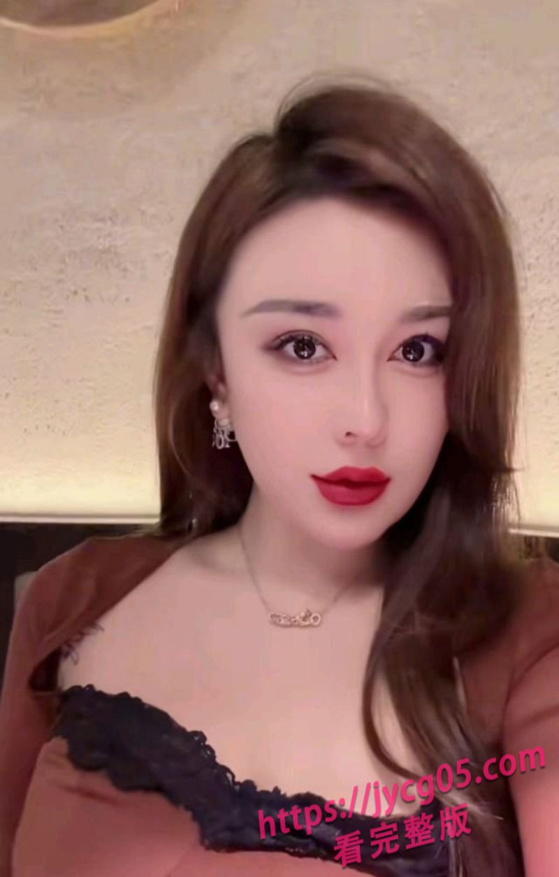 抖音大V大诗瑶翻车！露脸福利片流出 高能片段掀吃瓜热潮！ 配图3