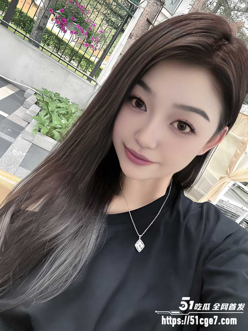 青岛名媛 被金主花高价包养  1