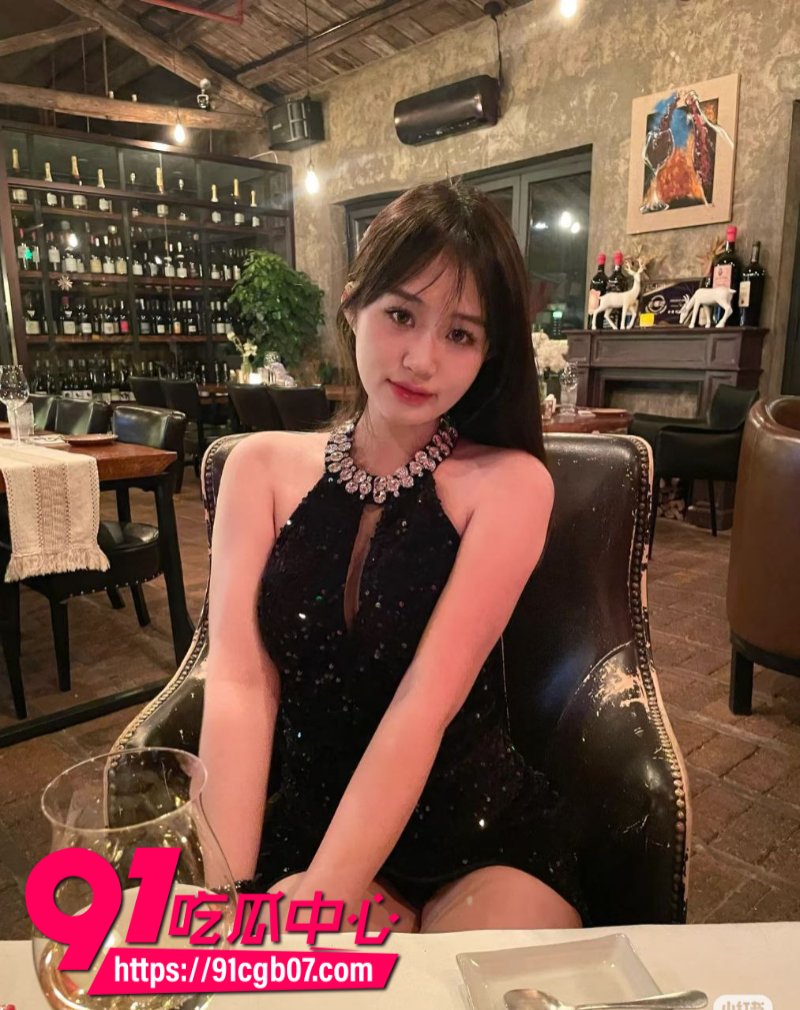 上海大奶荡妇王一涵约炮6