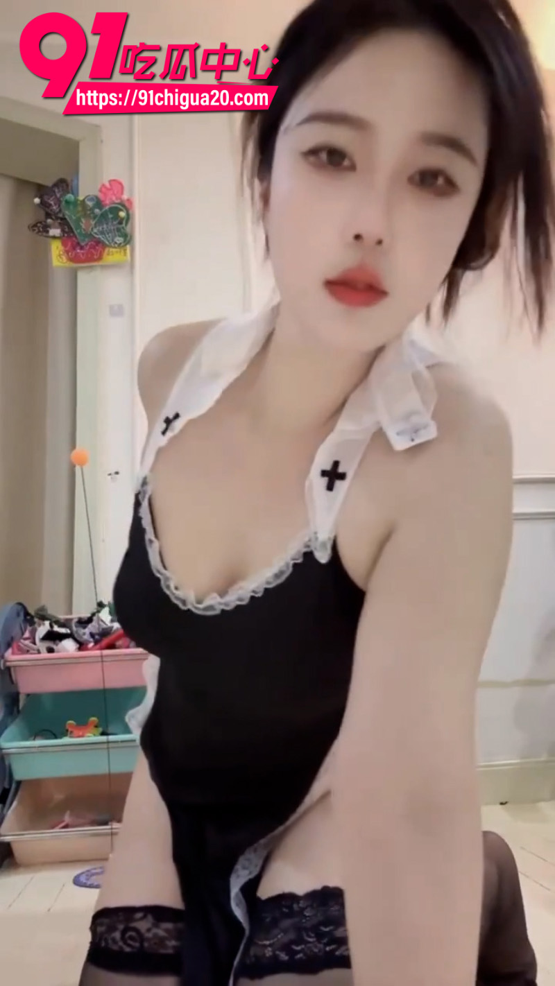 抖音92w粉丝大奶少妇顺顺妈定制裸舞福利2