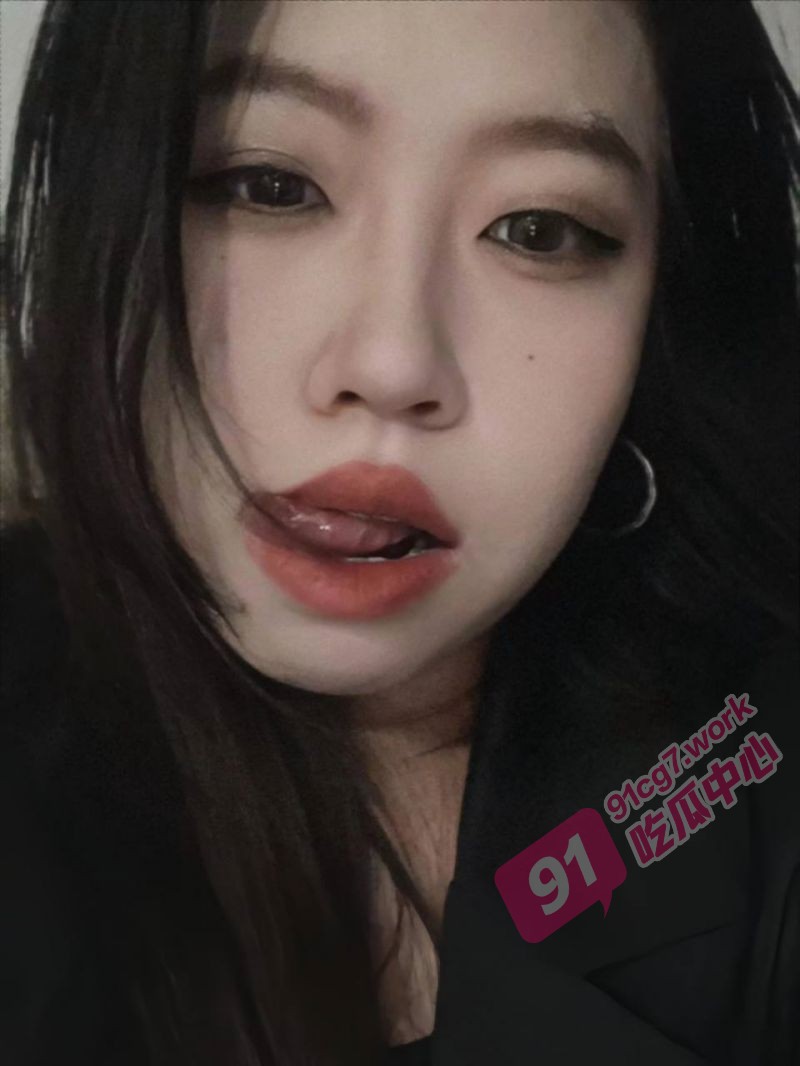 吉林已婚少妇赵凡 婚外出轨情夫 穿连体渔网袜被操的翻白眼奶子乱飞 全程淫叫不停