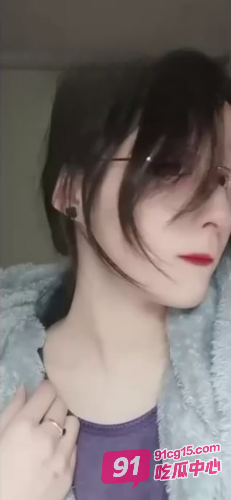 神秘的黑桃Q女孩再现!实为浙江传媒大学毕业生 情趣白丝被爆操!
