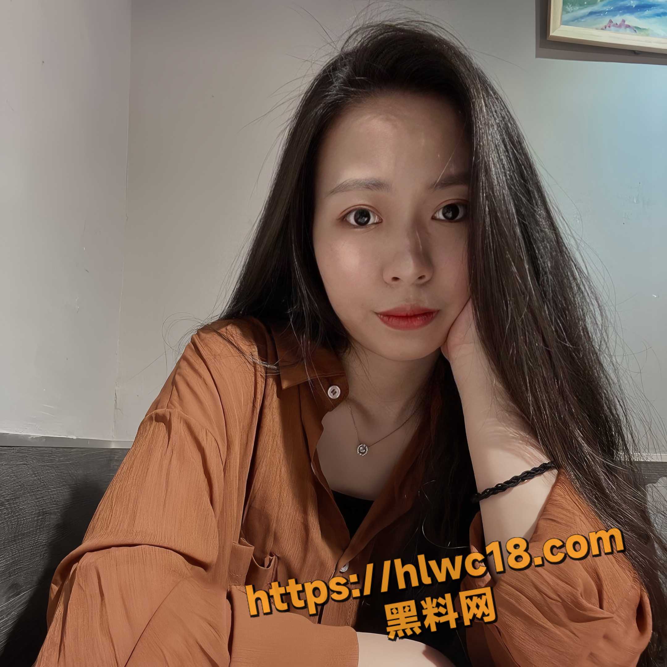 培训班的极品少妇 KTV邂逅后成功拿下 调教母狗后被我口爆颜射