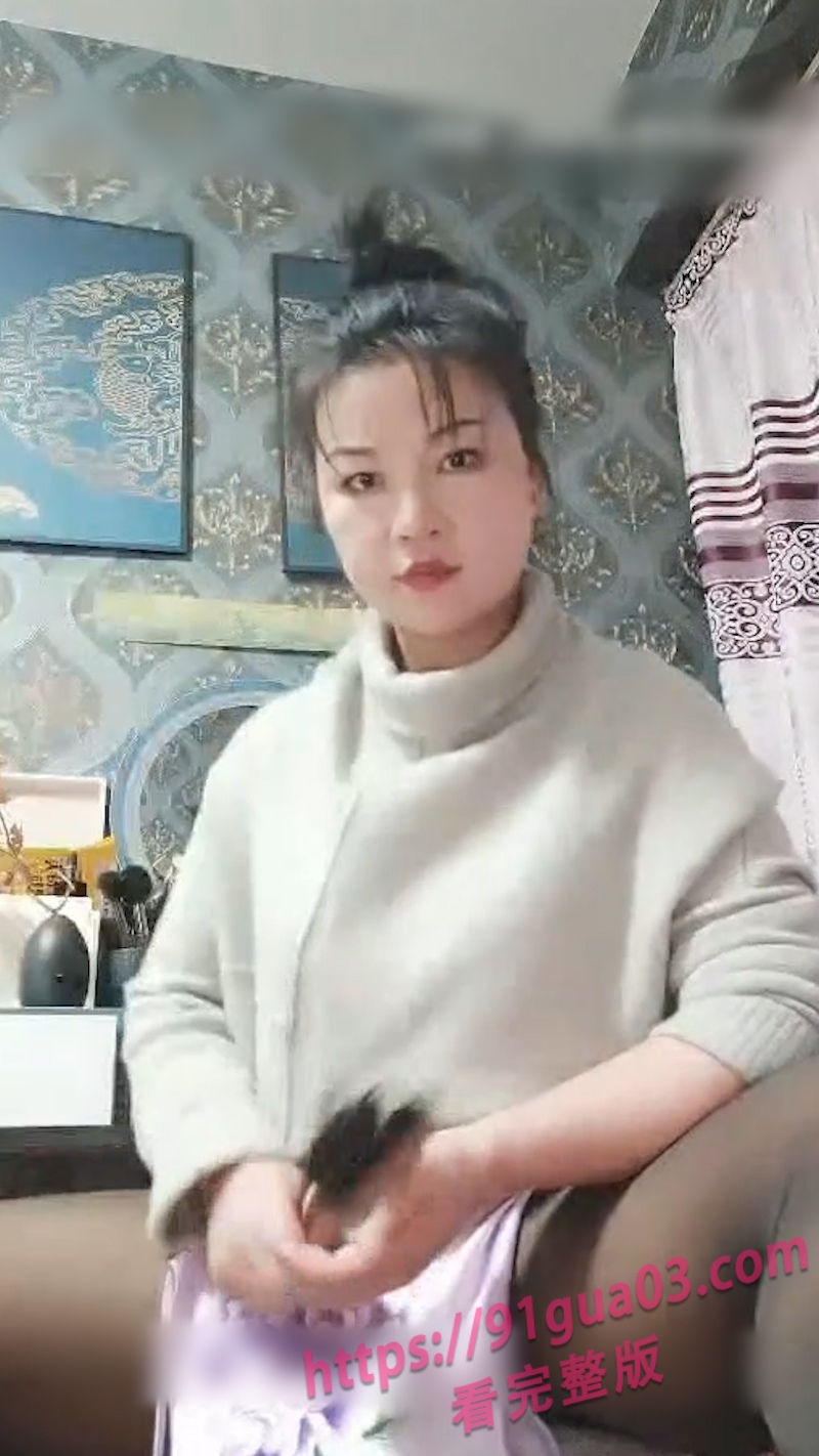 小奶猫直播挑战“受控剧本”当场崩溃 高潮来得太快了～ 配图3