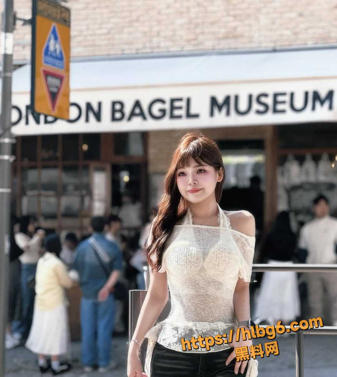 极品模特儿 陈思苑 与男朋友早期自拍露脸做爱视频外流 女上位骑乘 简直骚爆了！
