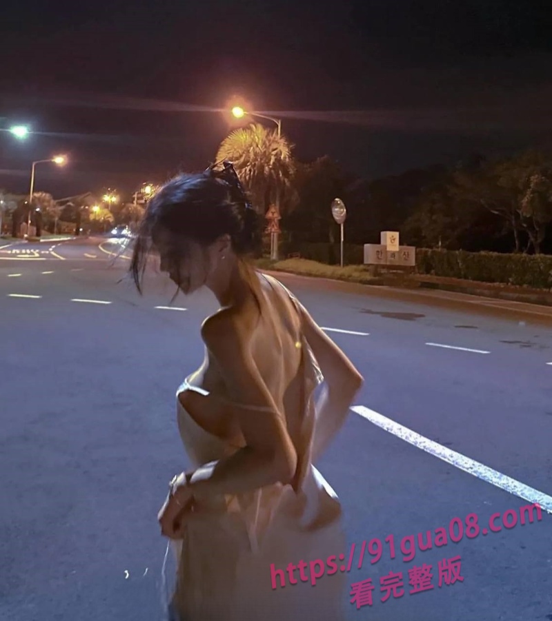 抖音alpss9vv服务金主被偷拍 视频流出在当地朋友圈疯传 配图3
