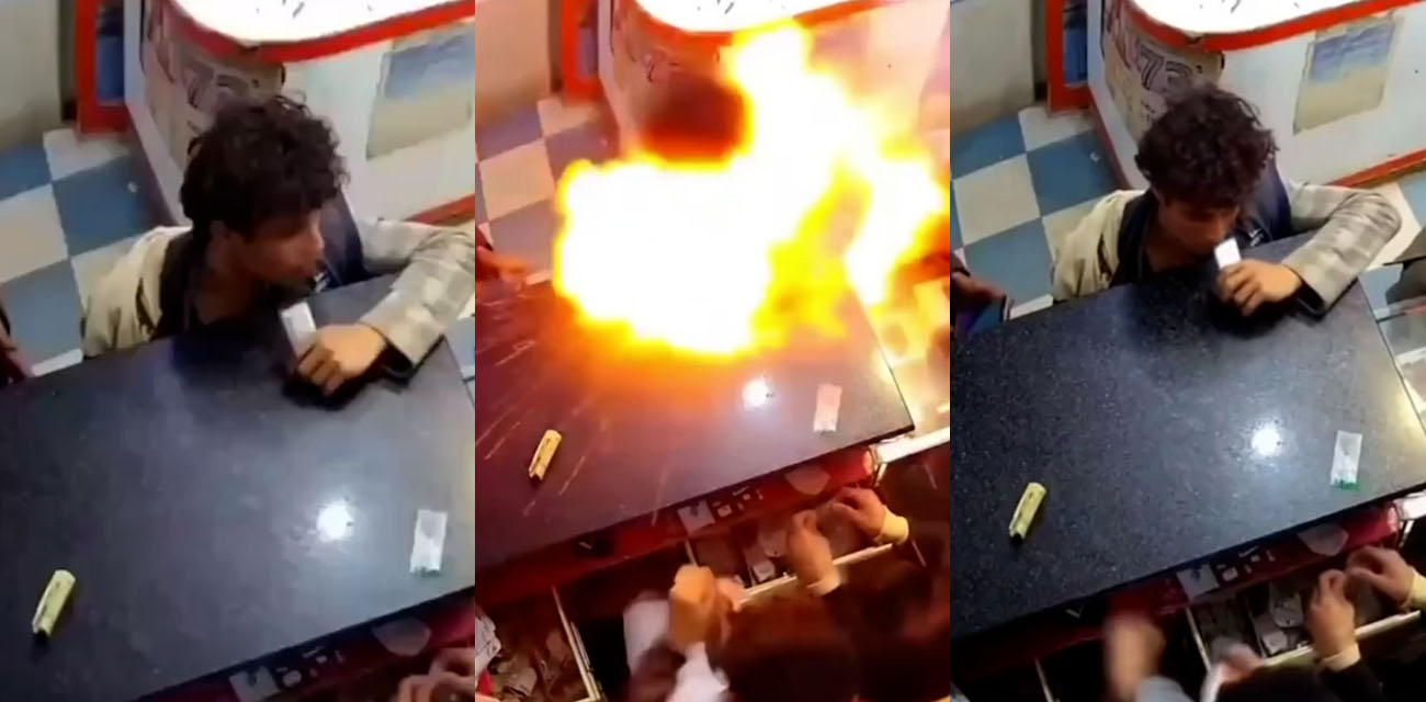 印度男子意外咬爆电池 火焰瞬间爆发 把手机店老板吓得惊慌失措