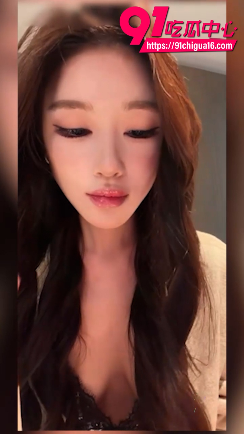 抖音快手各大女网红走光闪现合集1