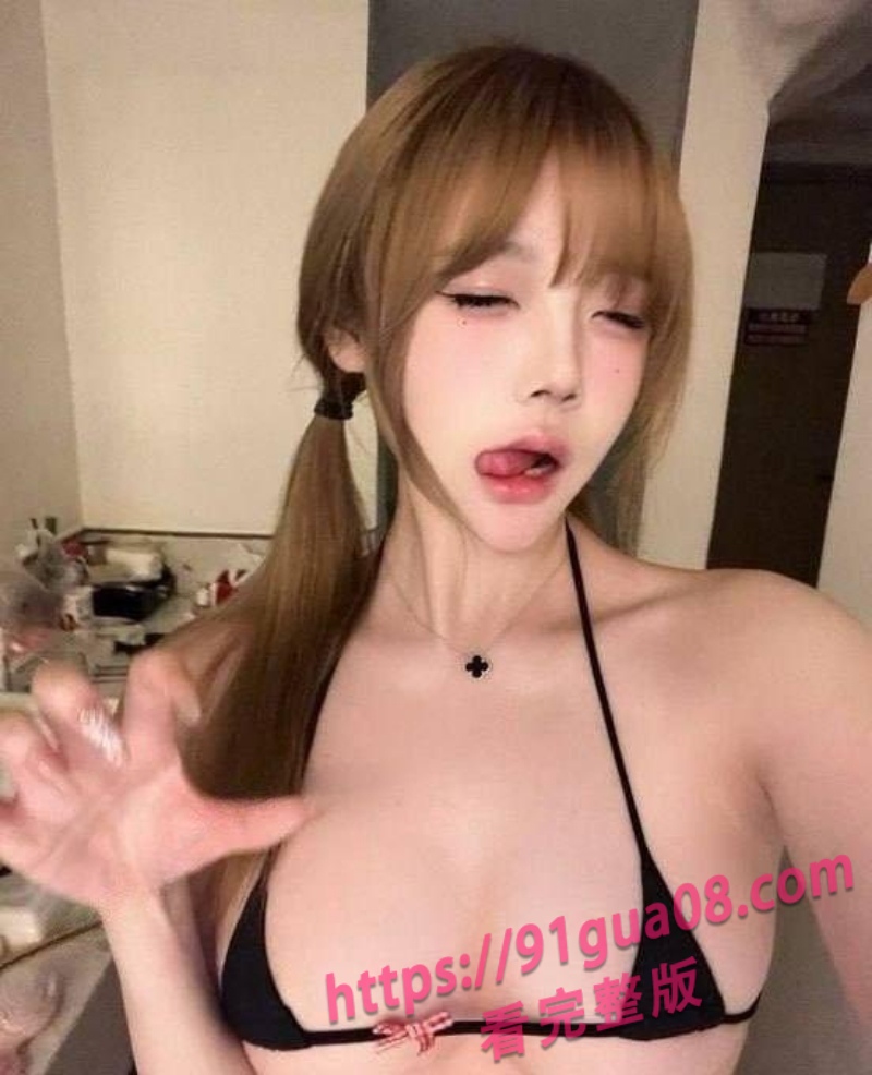 抖音300w粉丝的网红ciu719.jpg