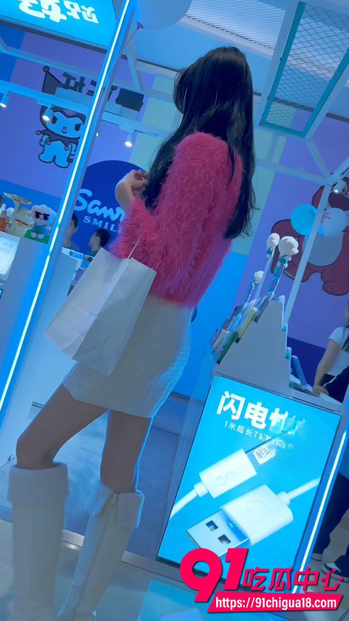 抄底大神KFC商场猎艳极品美女4 抄底大神KFC商场猎艳极品美女4