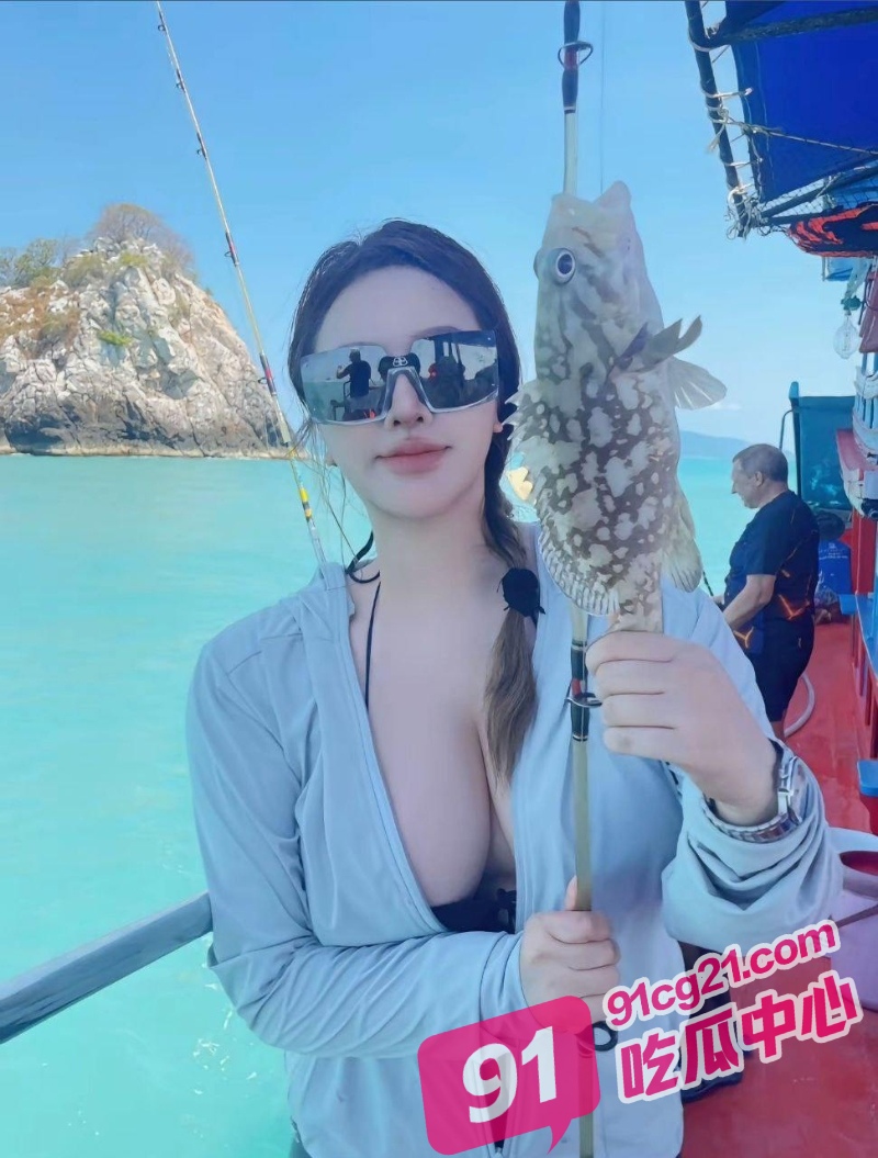 抖音百万网红你的渡口 再度爆出劲爆视频 口交视频首次流出！